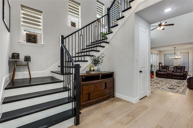 Building Photo - 8325 Mint Mews