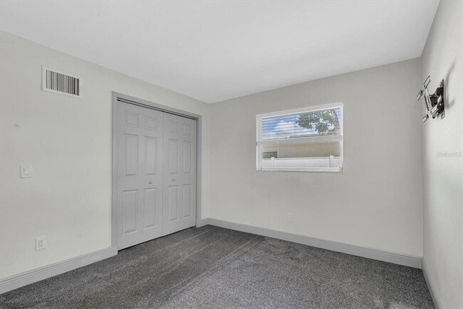 Building Photo - 1040 Britton St