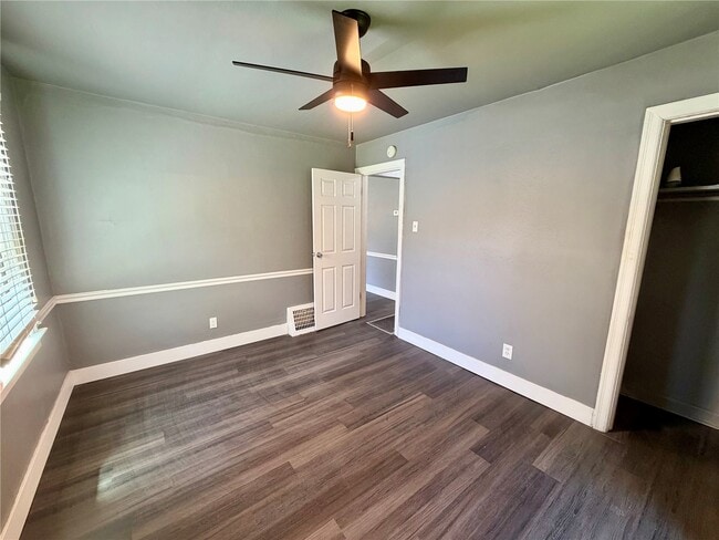Building Photo - 7121 Lamont Dr