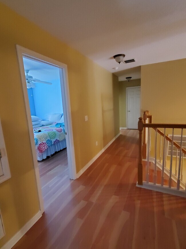 Building Photo - 10198 Marsh Pine Cir
