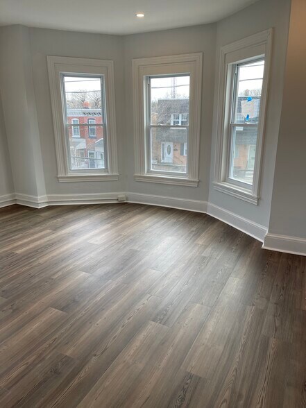 Living Room - 1807 W 16th St