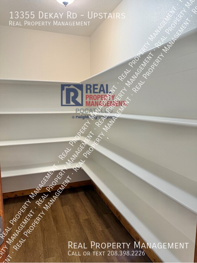 Building Photo - 13355 N Dekay Rd