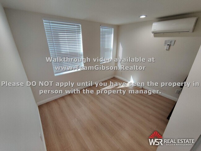 Building Photo - 1 Bedroom, 1 Bathroom with a large loft Ba...