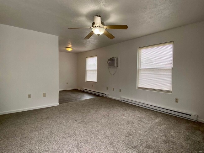 Building Photo - Cooper Street Duplex