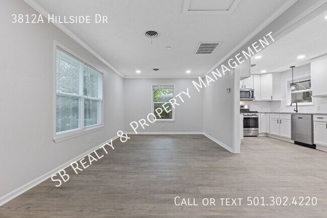 Building Photo - 3812A Hillside Dr-