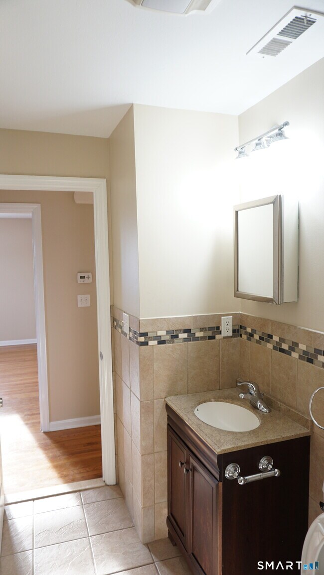 Building Photo - 28-30-30 Sampson St