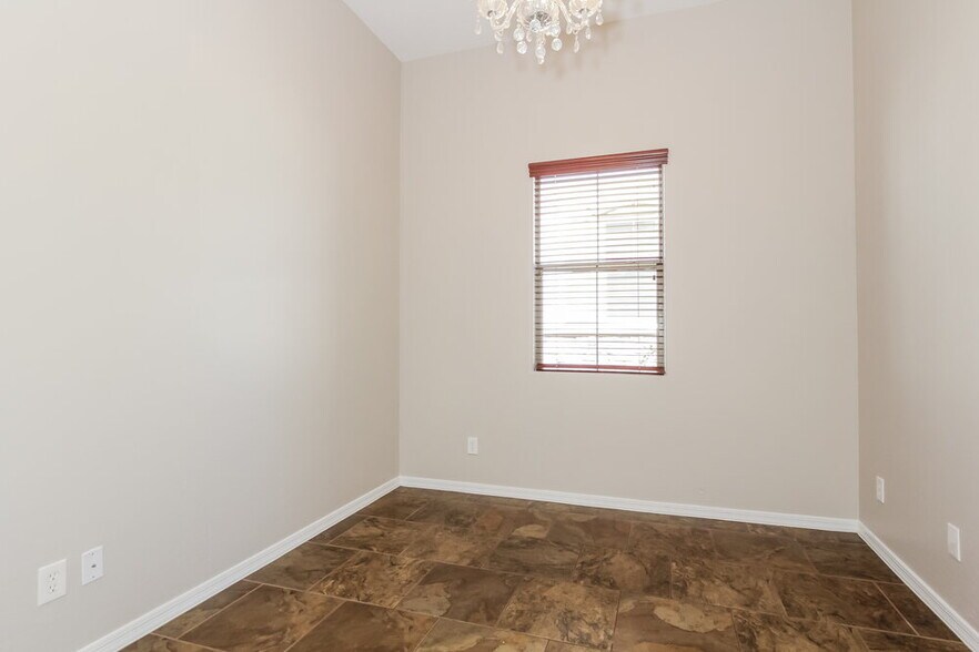 Building Photo - 26681 N Babbling Brook Dr