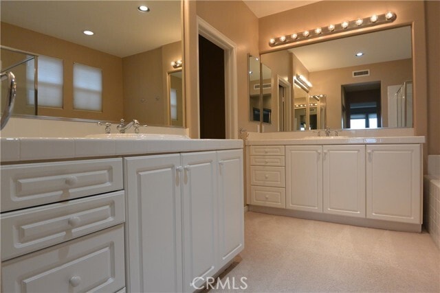 Building Photo - 50 Tidal Surf