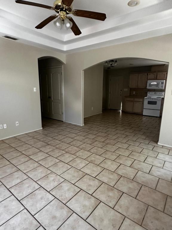 Building Photo - 1716 Agua Fina Ave