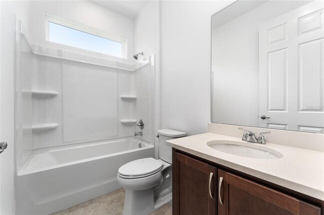 Building Photo - 7552 SW 56th Pl