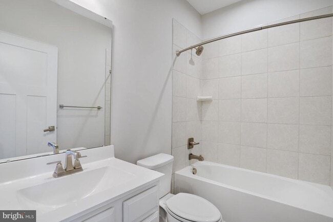 Building Photo - 16627 Tortola Dr