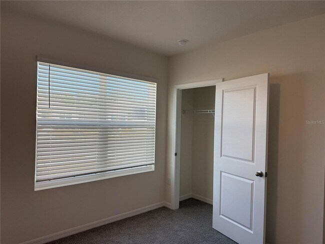 Building Photo - 1043 Morfontaine St