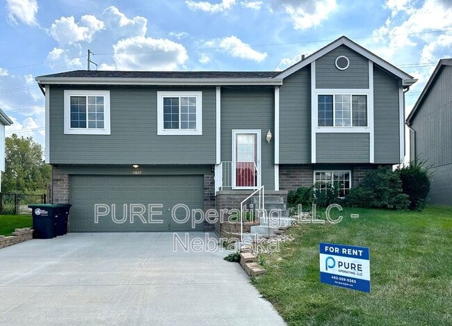 Primary Photo - 11657 Bauman Ave