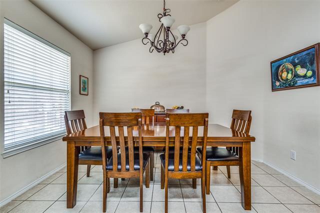 Building Photo - 6025 Goldenrod Dr