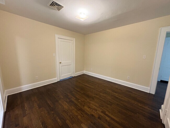 Building Photo - 508 National Ct Dr