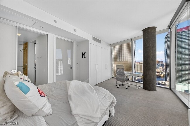 Building Photo - 3726 S Las Vegas Blvd