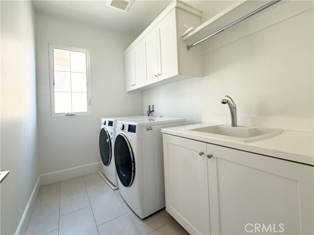 Building Photo - 203 Fiore