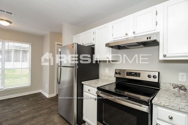 Building Photo - 3501 Baroney Ln SW