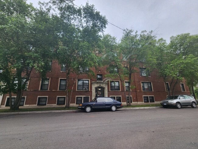 Primary Photo - 307 E 50th St
