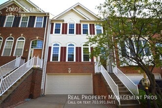 Building Photo - 20606 Glenmere Square