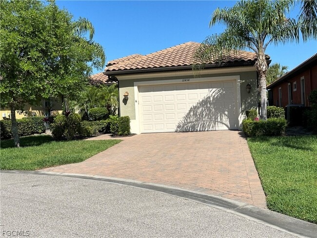 Building Photo - 12454 Kentwood Ave