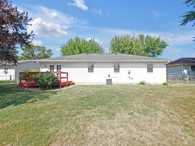 Building Photo - 175 Kraft Dr