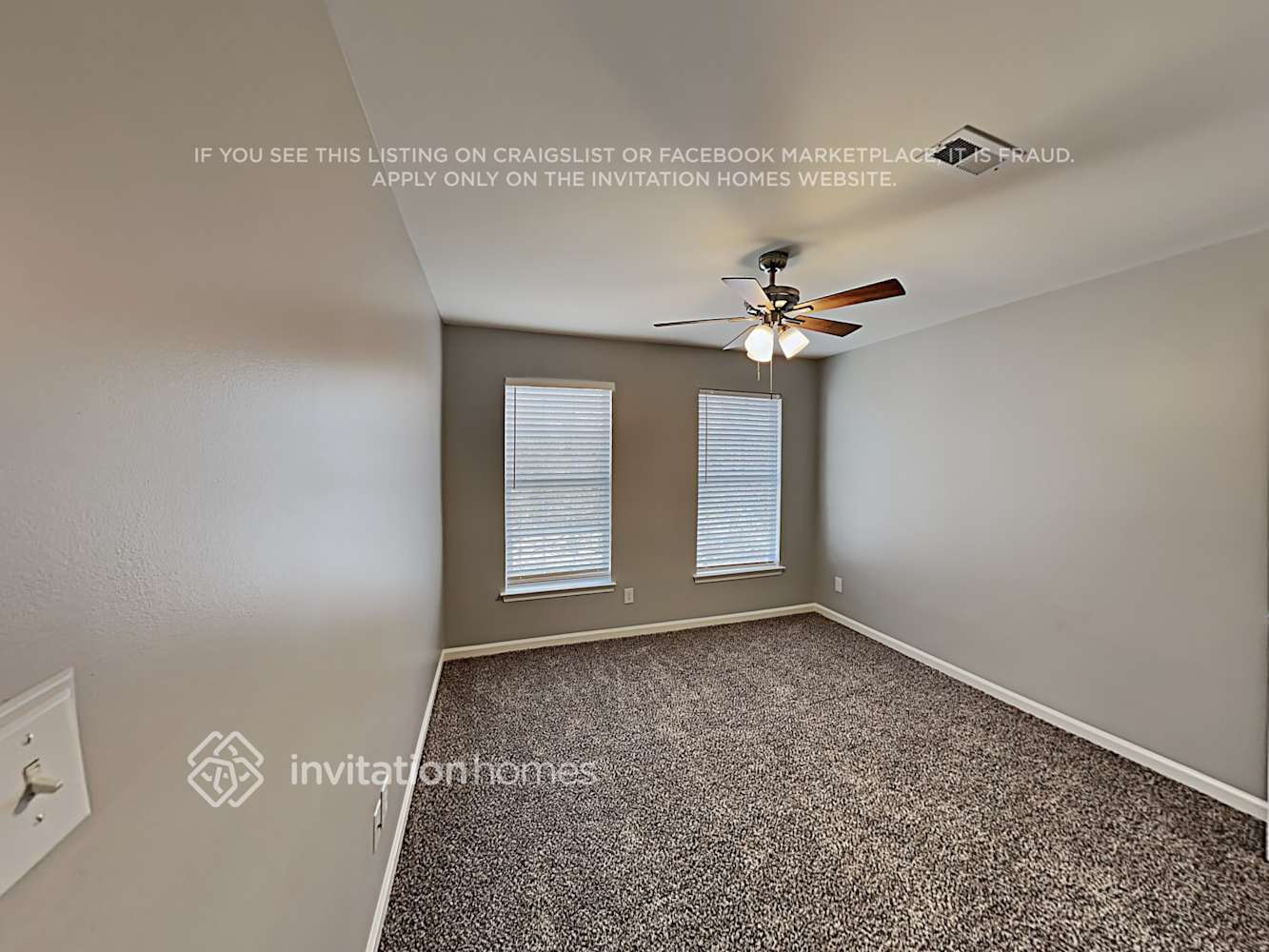 Building Photo - 10921 Sandy Hook Ct