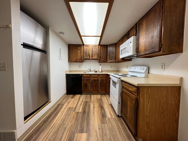 Building Photo - Cozy 1/bed 1/bath condo in Boulder!