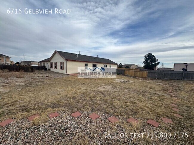 Building Photo - 6716 Gelbvieh Rd