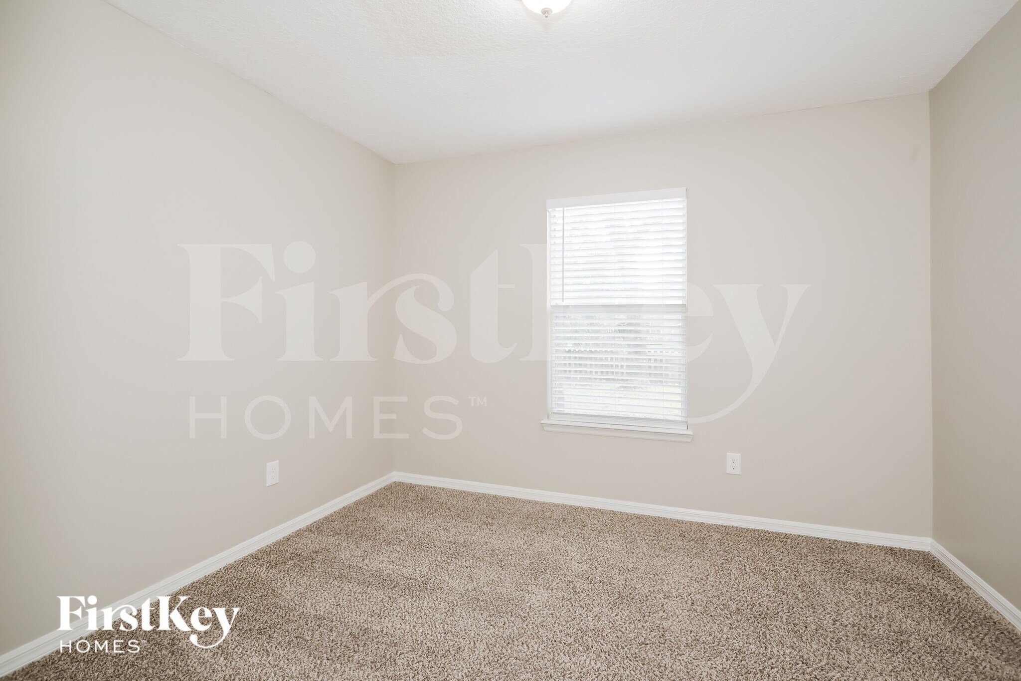 Building Photo - 1814 Weston Cir
