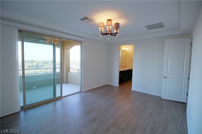 Building Photo - 24 Brigola St