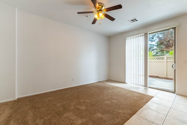 Building Photo - Must See Home in Gated Community!