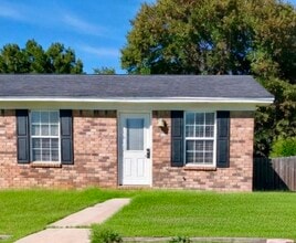 Building Photo - 3408 Green Briar Cir