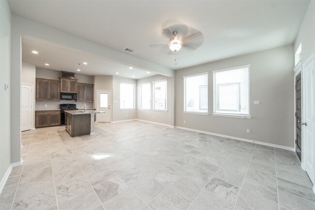 Building Photo - 5131 Pr Ter Ln