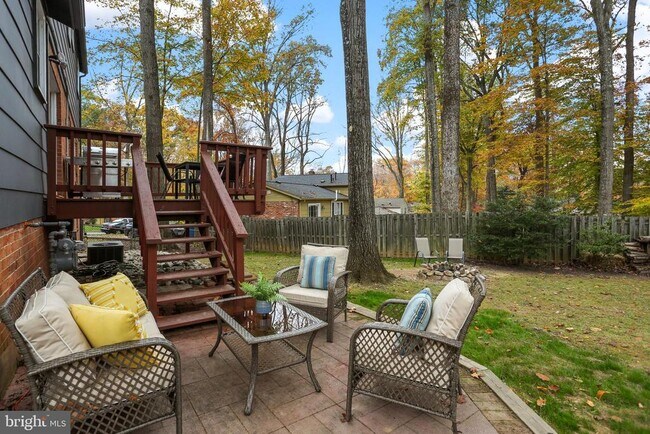 Building Photo - 4848 Red Fox Dr