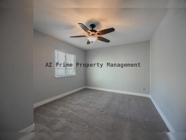 Building Photo - 2229 N 87th Way