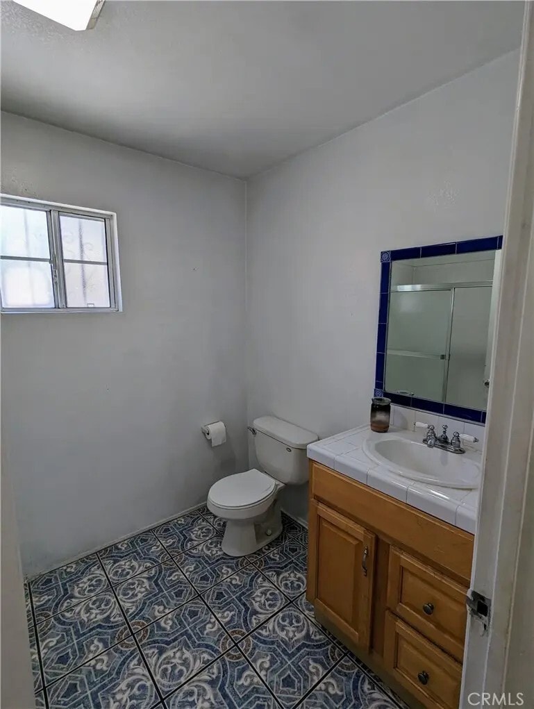 Building Photo - 2325 S Harcourt Ave