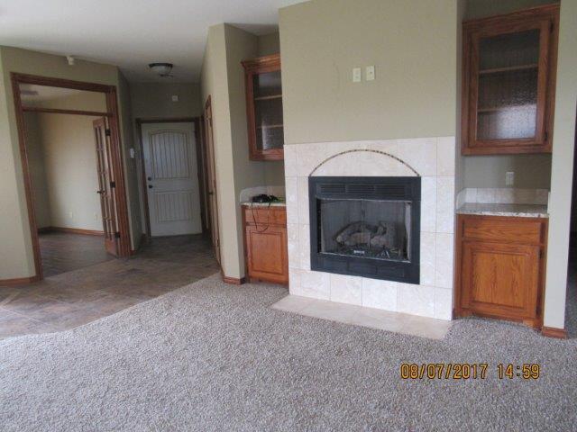 Building Photo - Fantastic home located in Dove Creek Addit...