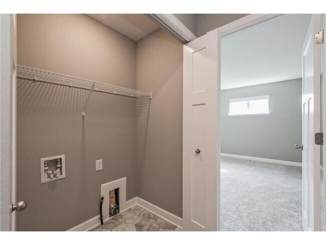 Building Photo - 10634 Weston Wy N
