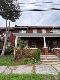 Building Photo - 2042 Zarker St