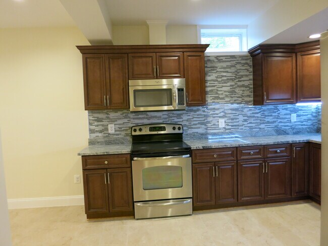 Kitchen - 41449 Autumn Sun Dr