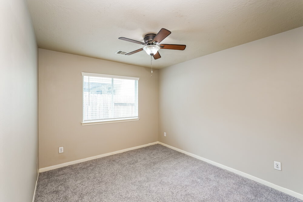 Building Photo - 1710 Leafhopper Ln