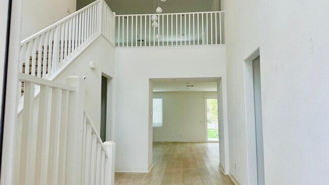 Primary Photo - 24814 Woodley Cir