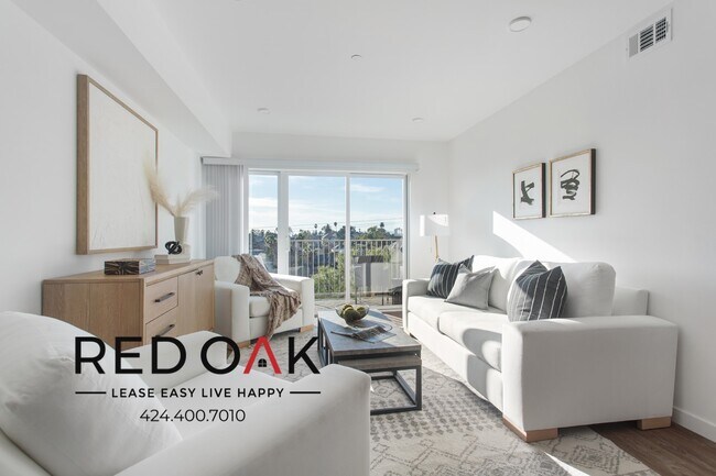 Building Photo - 1011-1013 Everett St-B-213