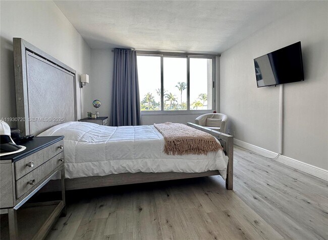 Building Photo - 1200 West Ave