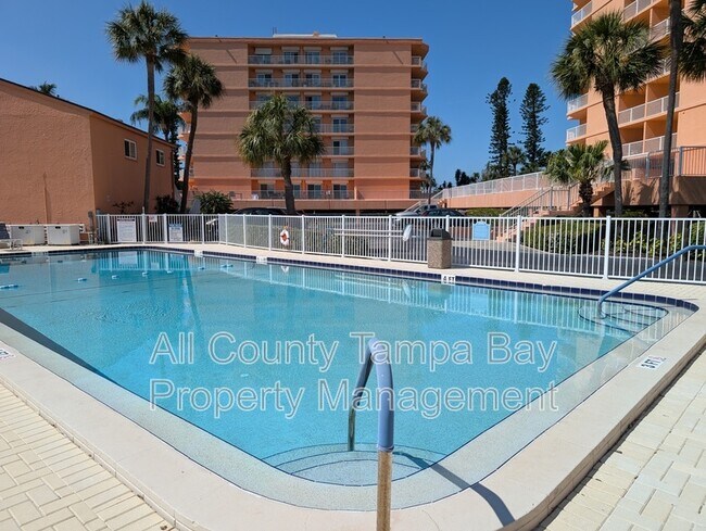 Building Photo - 7430 Sunshine Skyway Ln S