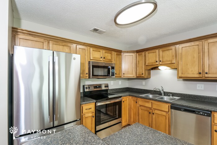 Building Photo - 5918 Keebler Dr W