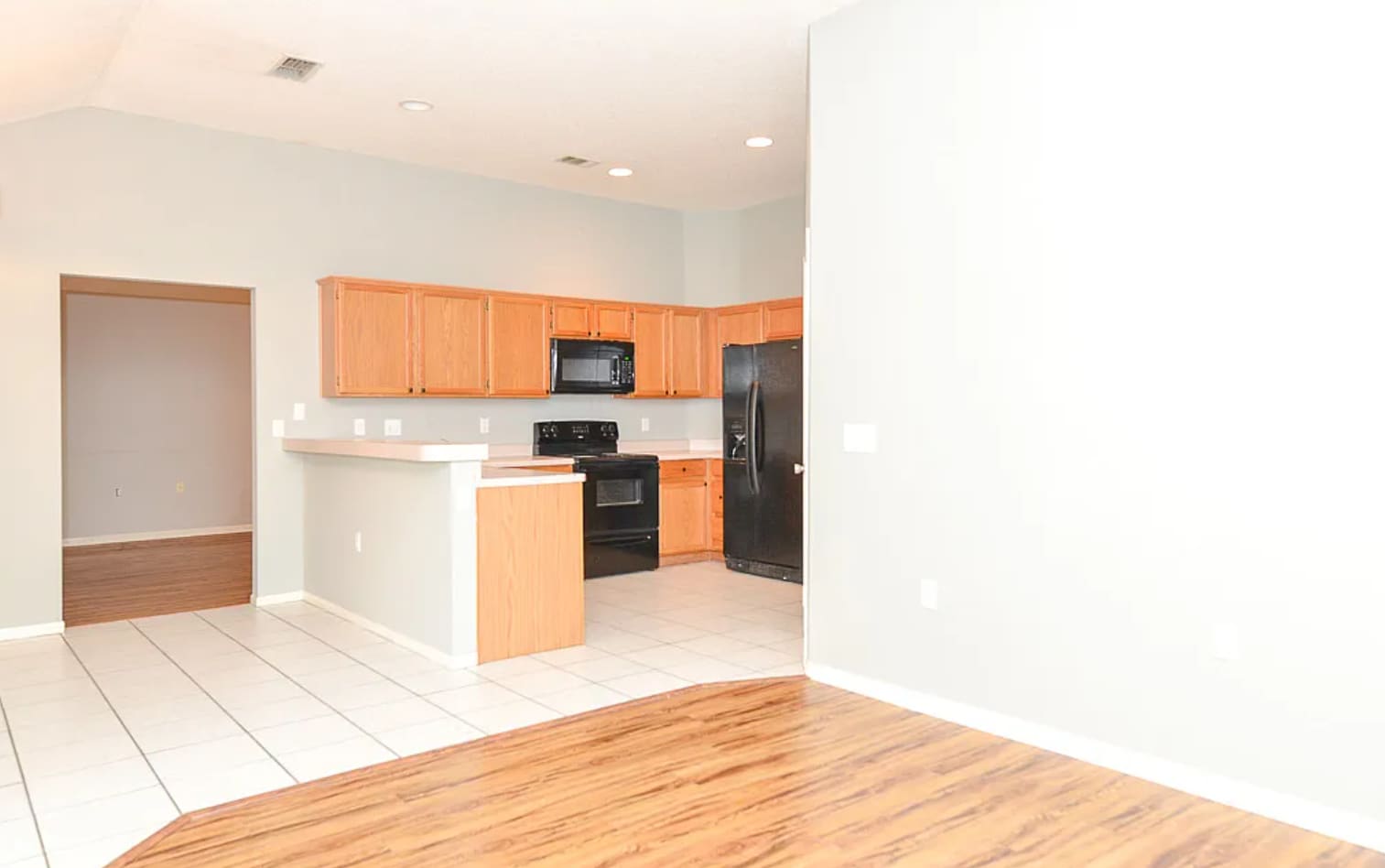 Building Photo - 314 Scotch Rose Ln