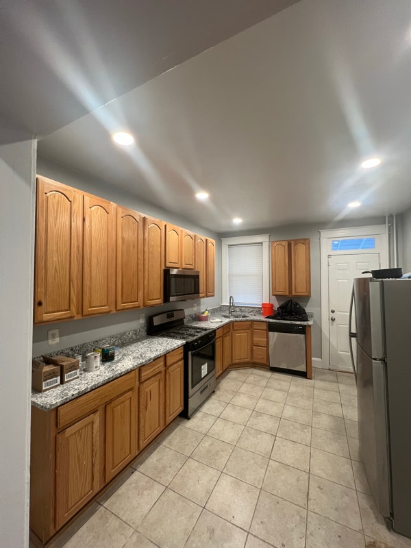 Building Photo - 510 Winston Ave