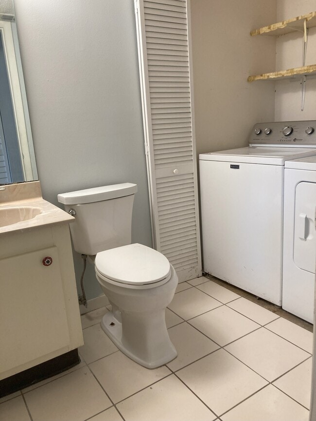 Building Photo - 46 Piney Branch Way